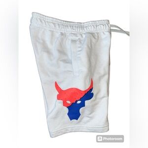 Boys project rock under armour sweat shorts small